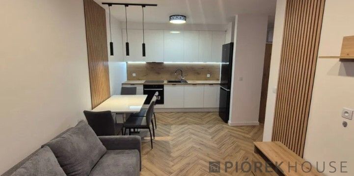 Mieszkanie 3-pokojowe Ząbki, ul. Skrajna. Zdjęcie 3