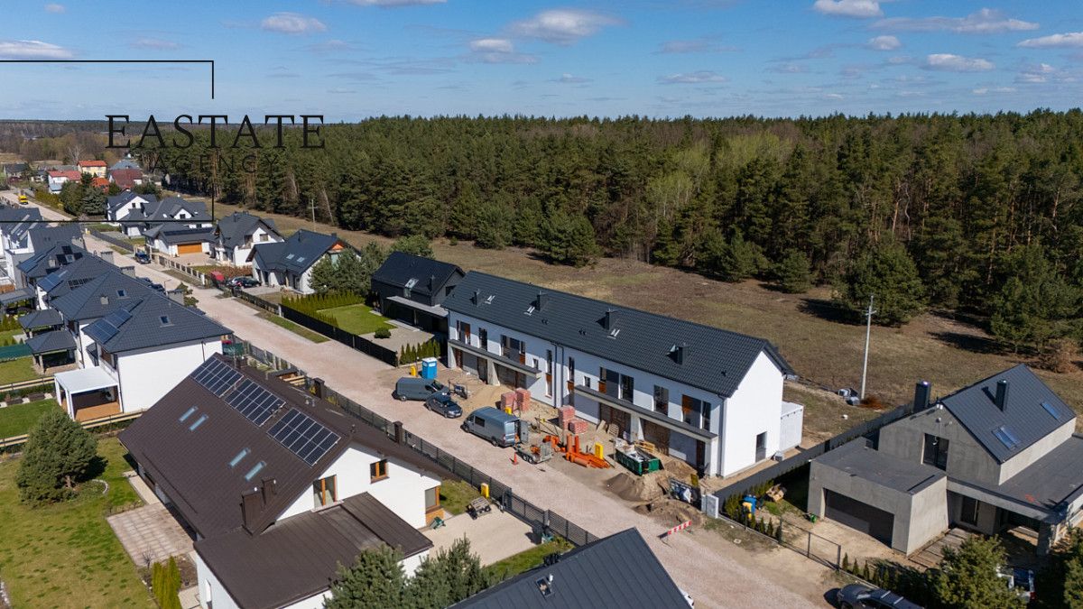 dom szeregowy, 4 pokoje Solec. Zdjęcie 1