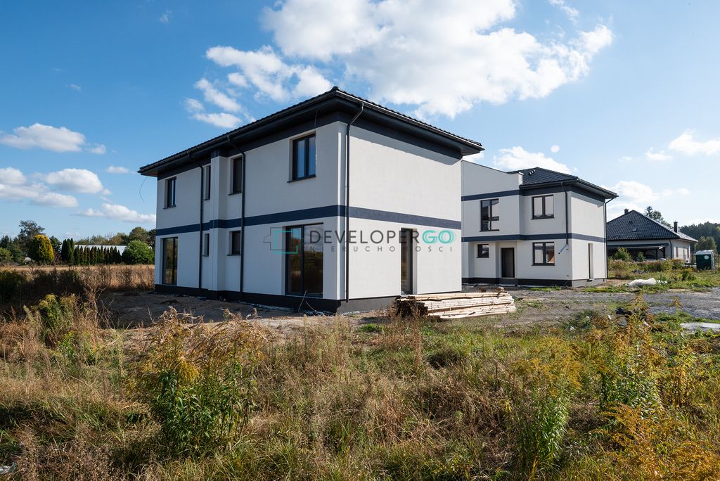 bliźniak, 4 pokoje Fasty, ul. Dzikowska. Zdjęcie 2