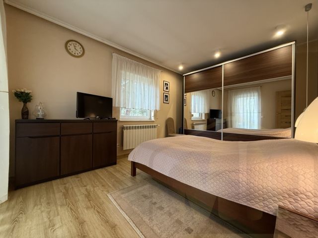 dom wolnostojący, 7 pokoi Leszno Zatorze. Zdjęcie 26