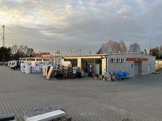 Hala/magazyn Orchów. Zdjęcie 1