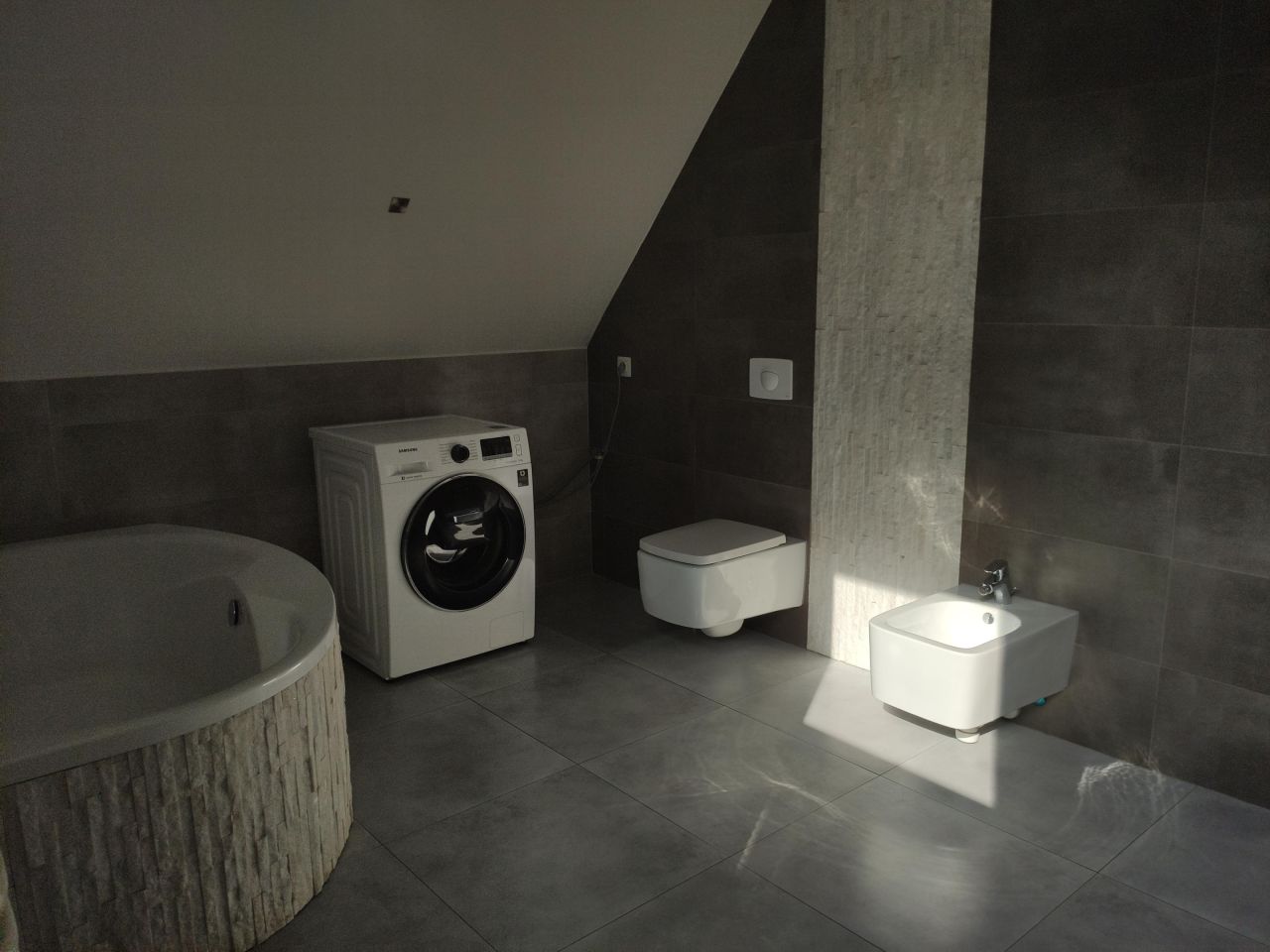 dom wolnostojący, 5 pokoi Jelcz-Laskowice, ul. Kazimierza Tymienieckiego. Zdjęcie 7