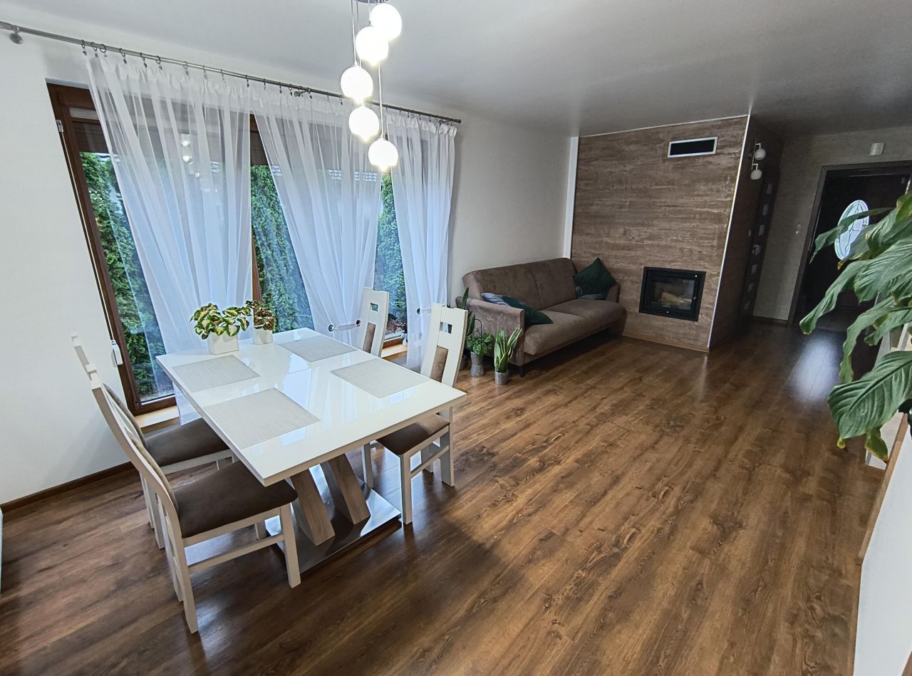 dom wolnostojący, 4 pokoje Piotrków Trybunalski Wierzeje, ul. Gołębia. Zdjęcie 7