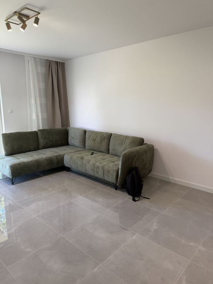 Byt, 1 pokoj, 55 m²