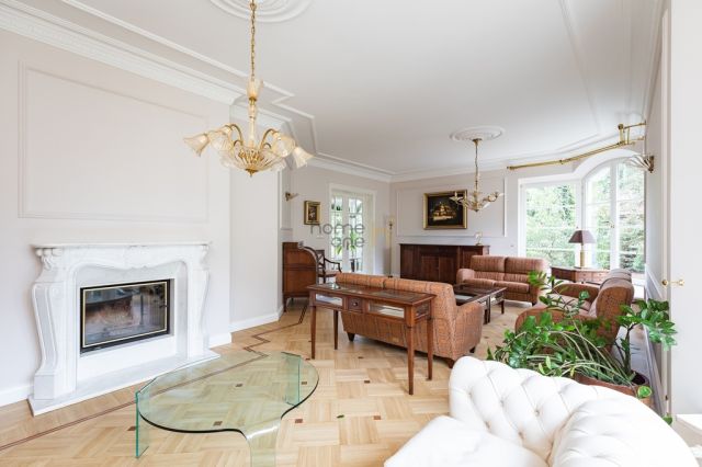 dom wolnostojący, 6 pokoi Warszawa Wawer. Zdjęcie 2