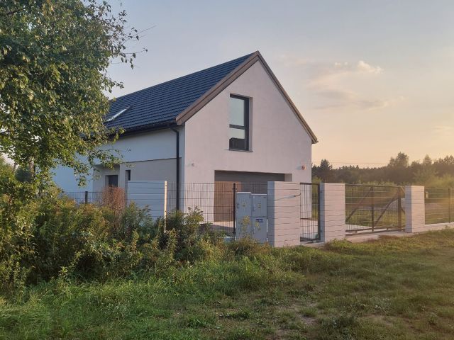 dom wolnostojący, 5 pokoi Nieporęt, ul. Brzozowa. Zdjęcie 1