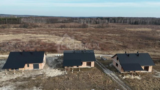 dom wolnostojący, 5 pokoi Staszów. Zdjęcie 4