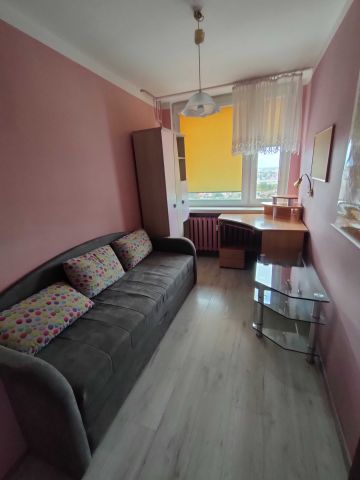 Mieszkanie 3-pokojowe Zielona Góra Centrum, ul. Osiedlowa. Zdjęcie 1