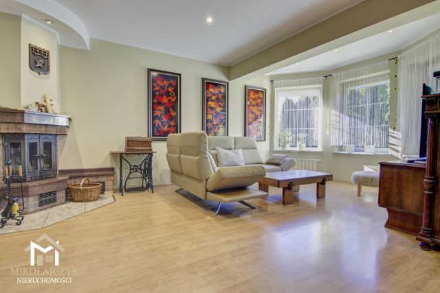 dom wolnostojący, 4 pokoje Bartoszyce, ul. Pieniężnego. Zdjęcie 3