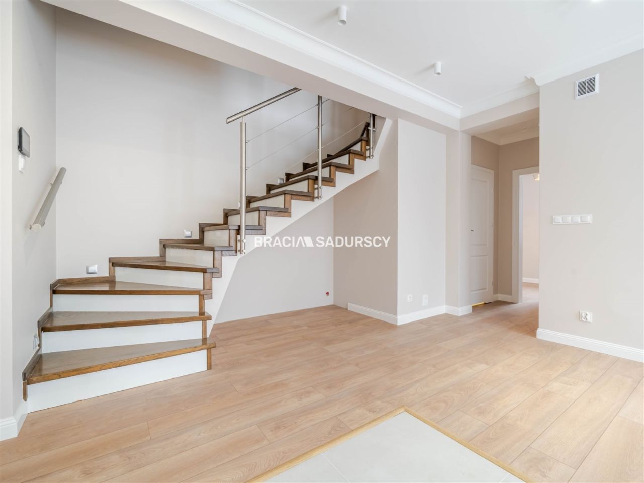 bliźniak, 4 pokoje Kraków Dębniki, ul. Wielkanocna. Zdjęcie 2