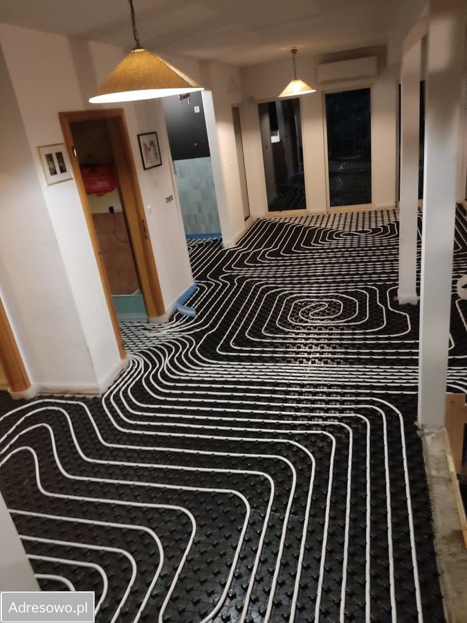 dom wolnostojący, 5 pokoi Kotórz Mały. Zdjęcie 15