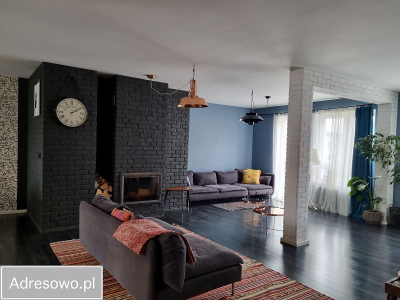 Mieszkanie 4-pokojowe Płoty. Zdjęcie 1