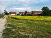 Działka budowlana Mienice, ul. Miodowa. Zdjęcie 1