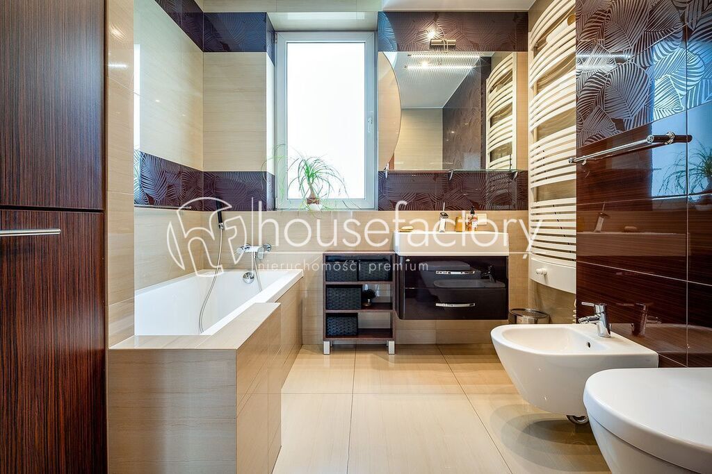 dom wolnostojący, 12 pokoi Łódź Stare Rokicie. Zdjęcie 10