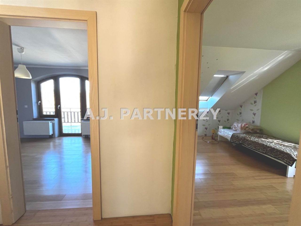 dom, 6 pokoi Siedlec. Zdjęcie 3