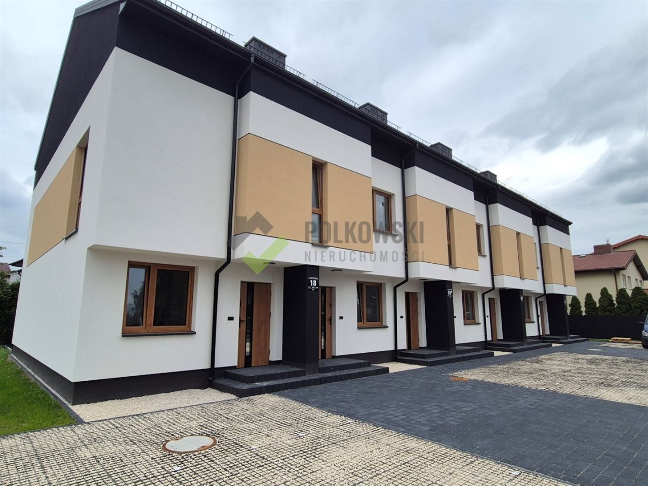 Mieszkanie 3-pokojowe Ząbki. Zdjęcie 2