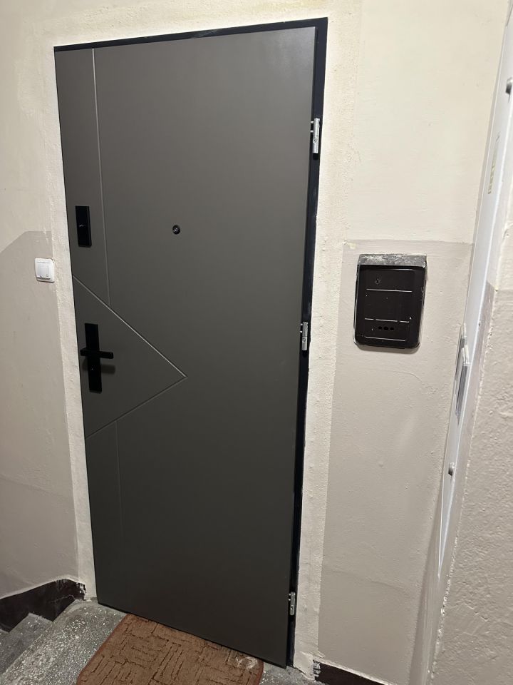 Mieszkanie 4-pokojowe Wierzbie. Zdjęcie 2