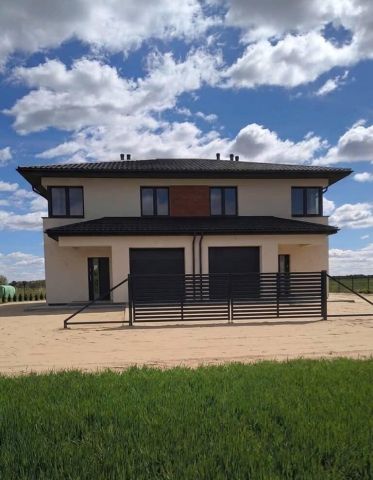 bliźniak, 4 pokoje Turka. Zdjęcie 1