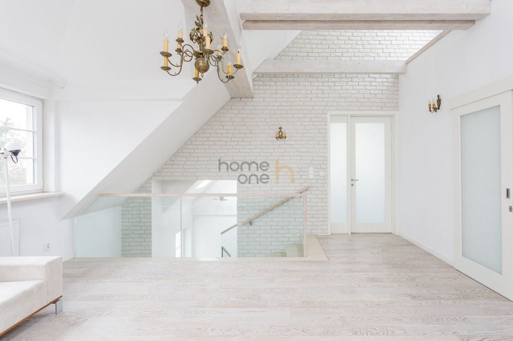 bliźniak, 8 pokoi Warszawa Mokotów. Zdjęcie 8