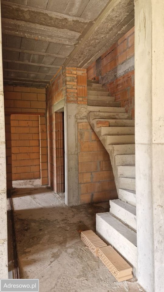 dom wolnostojący, 4 pokoje Kuźniki. Zdjęcie 17