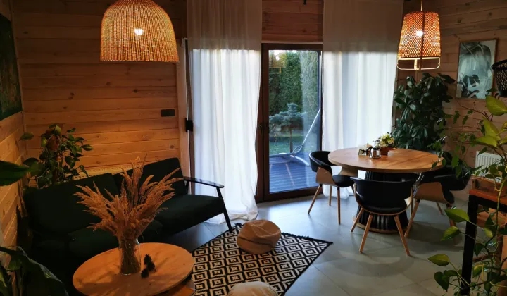 dom wolnostojący Mauryców