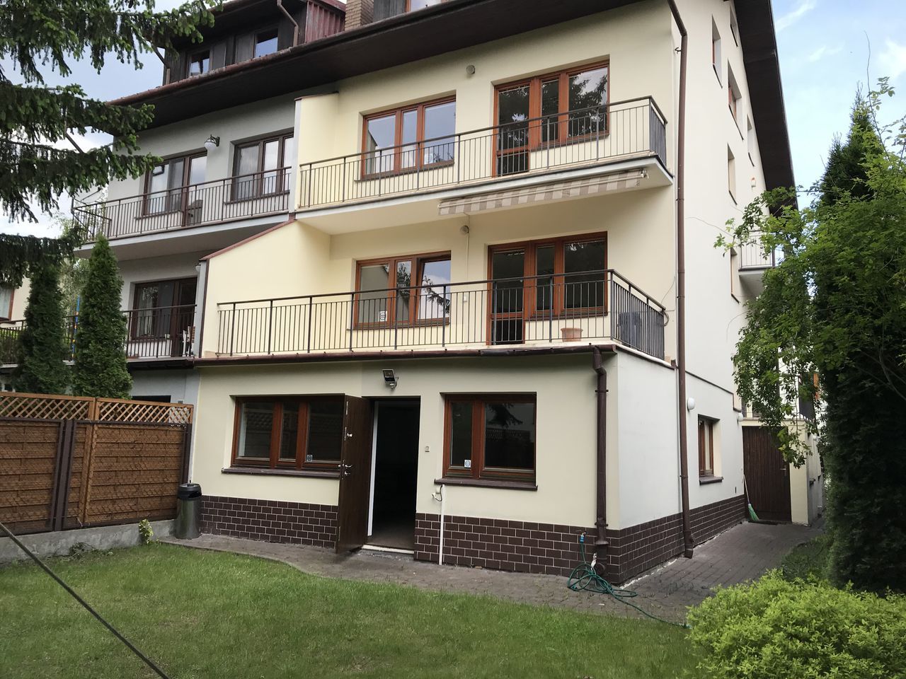 bliźniak, 8 pokoi Warszawa Mokotów, ul. Bzowa. Zdjęcie 1