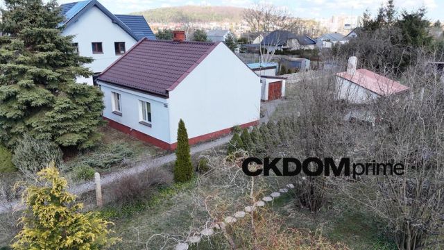 dom wolnostojący, 2 pokoje Kielce Biesaki. Zdjęcie 3