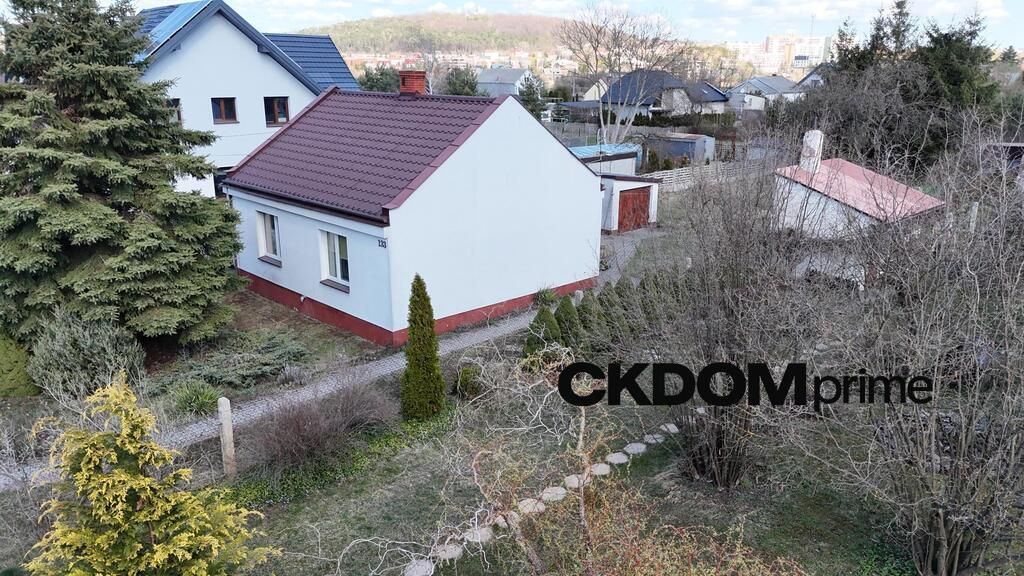 dom wolnostojący, 2 pokoje Kielce Biesaki. Zdjęcie 3