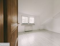 dom wolnostojący, 4 pokoje Lesko. Zdjęcie 3