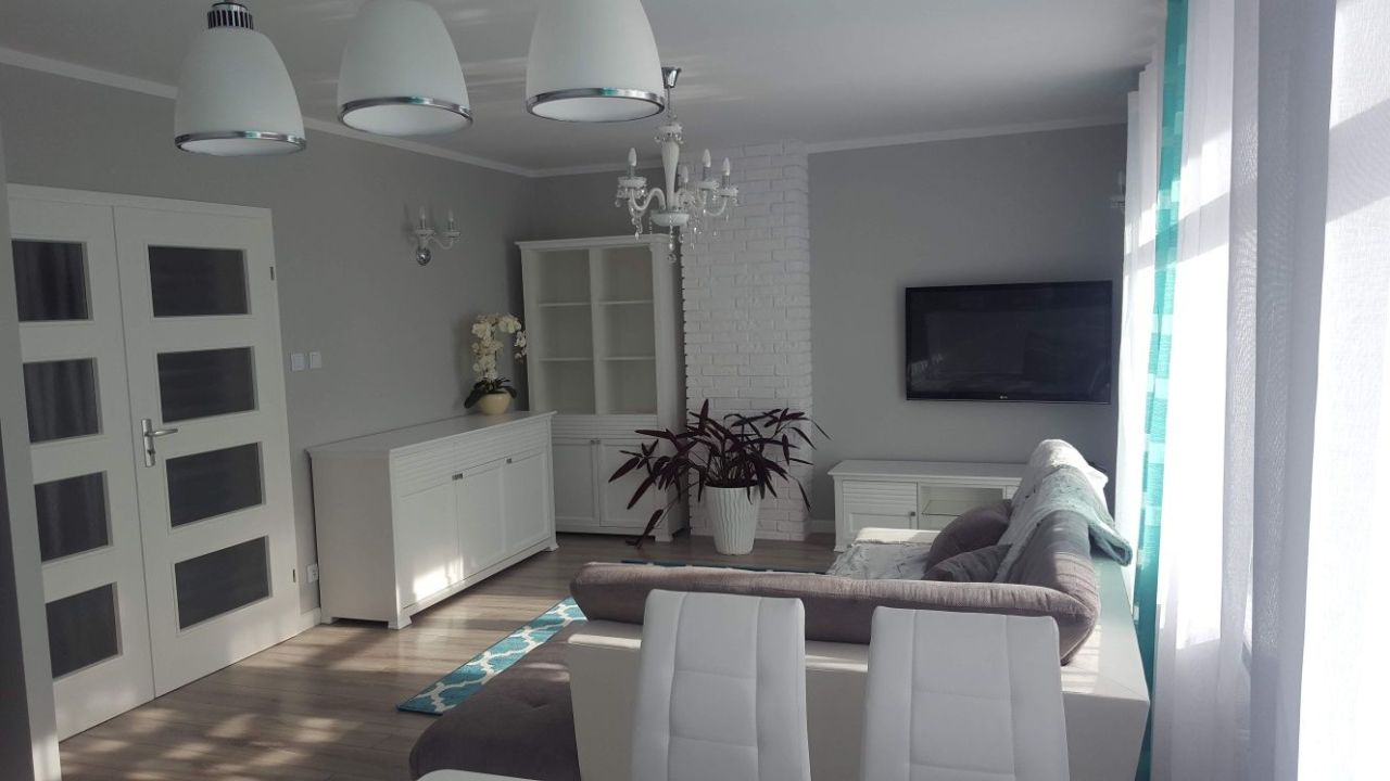 Mieszkanie 3-pokojowe Bezrzecze. Zdjęcie 2