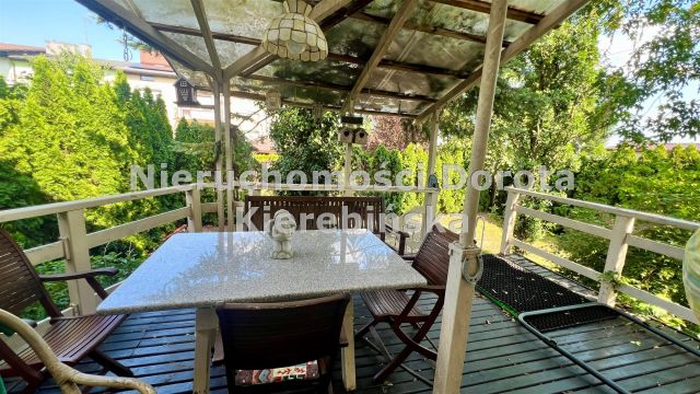 dom szeregowy, 8 pokoi Tomaszów Mazowiecki. Zdjęcie 26