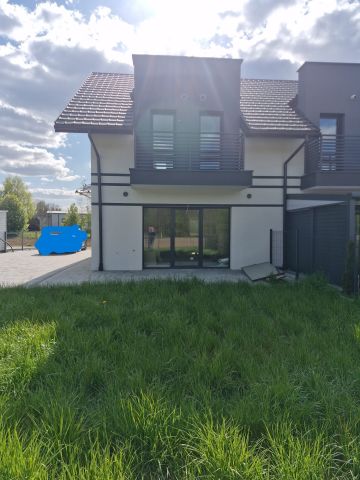 bliźniak, 4 pokoje Radłów, ul. Bł. Karoliny Kózkówny. Zdjęcie 18