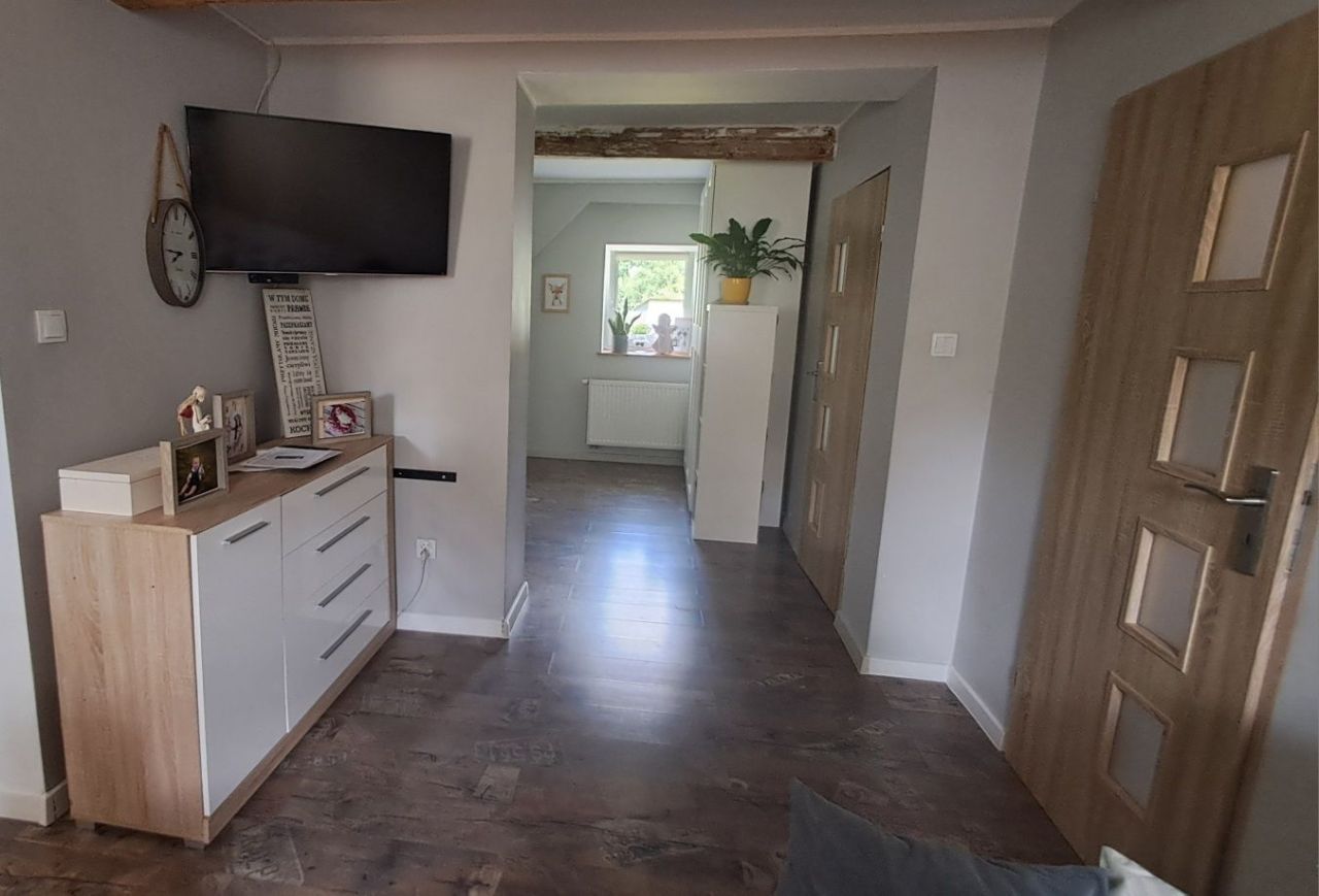 Mieszkanie 3-pokojowe Wiechlice. Zdjęcie 3