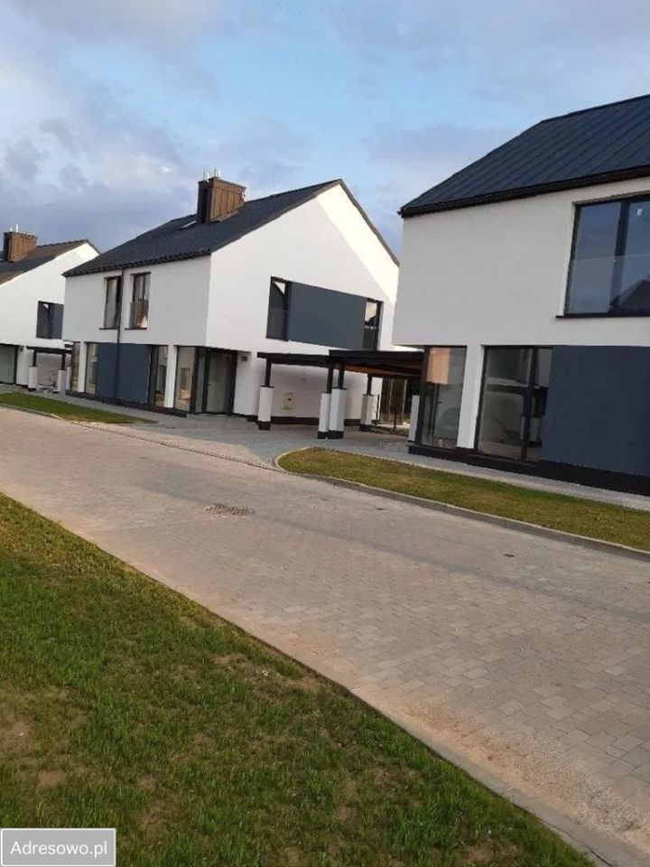 bliźniak, 5 pokoi Podegrodzie. Zdjęcie 1