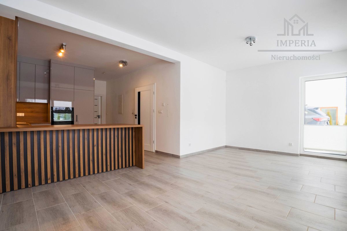 bliźniak, 5 pokoi Skowarcz. Zdjęcie 5