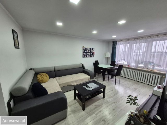 Mieszkanie 3-pokojowe Piekary Śląskie, ul. Konstytucji 3 Maja. Zdjęcie 1