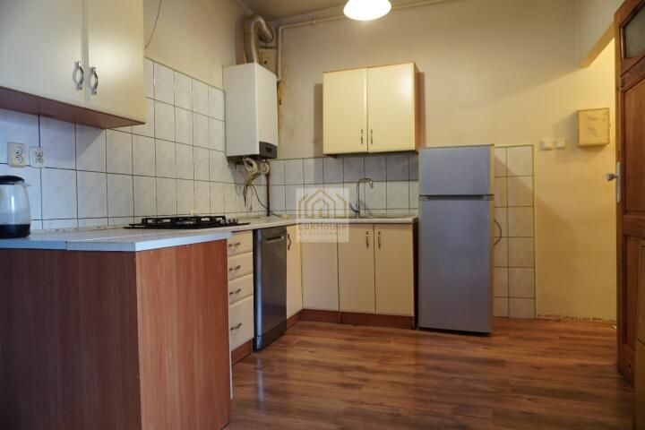 Mieszkanie 2-pokojowe Bytom, ul. marsz. Józefa Piłsudskiego. Zdjęcie 3