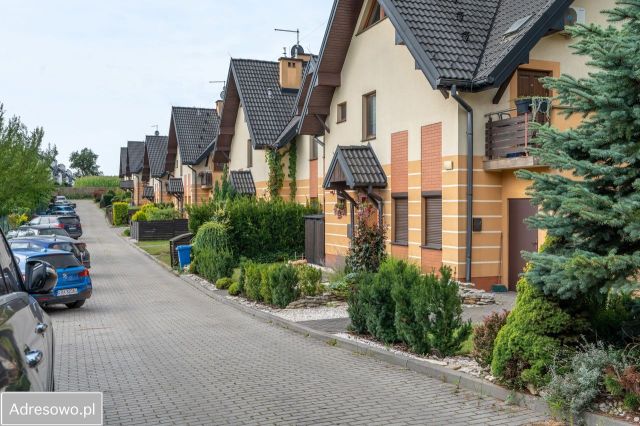 Mieszkanie 4-pokojowe Modlnica, ul. Zakątek. Zdjęcie 1