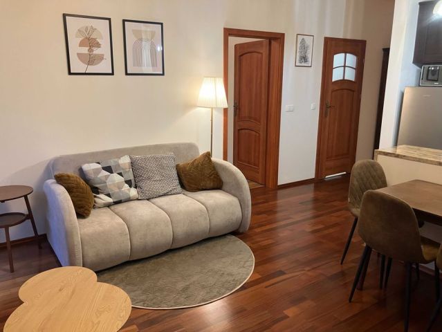 Mieszkanie 2-pokojowe Gdynia Działki Leśne, ul. Warszawska. Zdjęcie 1