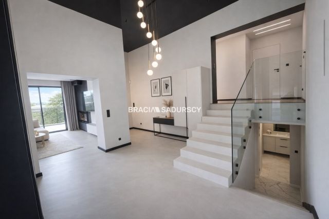 dom wolnostojący, 5 pokoi Niepołomice, ul. Stefana Roweckiego. Zdjęcie 27