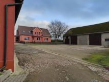 gospodarstwo, 7 pokoi Upadły. Zdjęcie 1