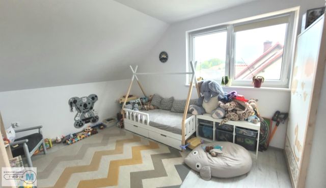 dom wolnostojący, 4 pokoje Oblęgór. Zdjęcie 6