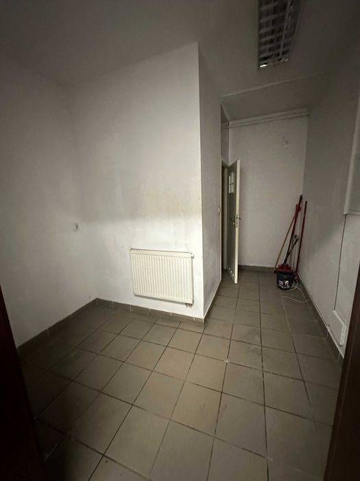 Lokal Kraków Dębniki, ul. Leona Petrażyckiego. Zdjęcie 6