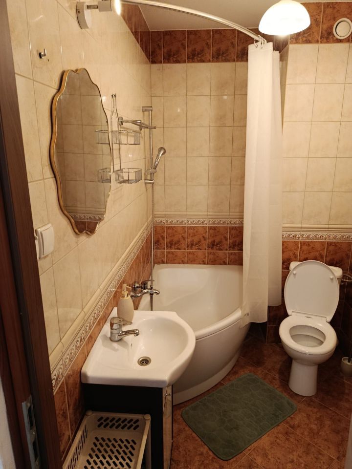 Mieszkanie 2-pokojowe Kraków Mistrzejowice, os. Oświecenia. Zdjęcie 4