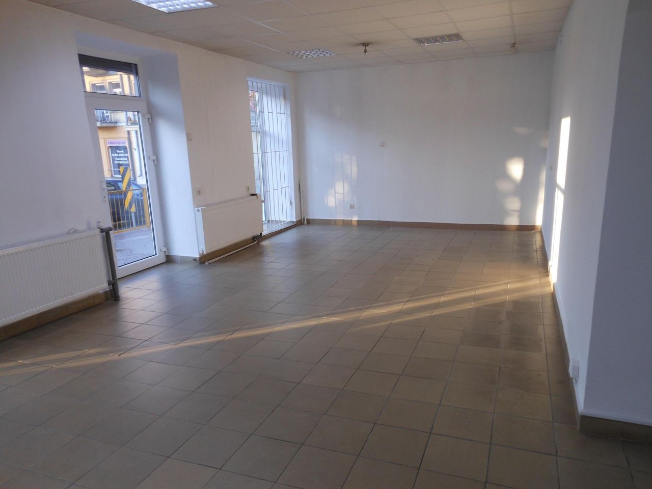 Lokal Sierpc, pl. kard. Wyszyńskiego. Zdjęcie 4