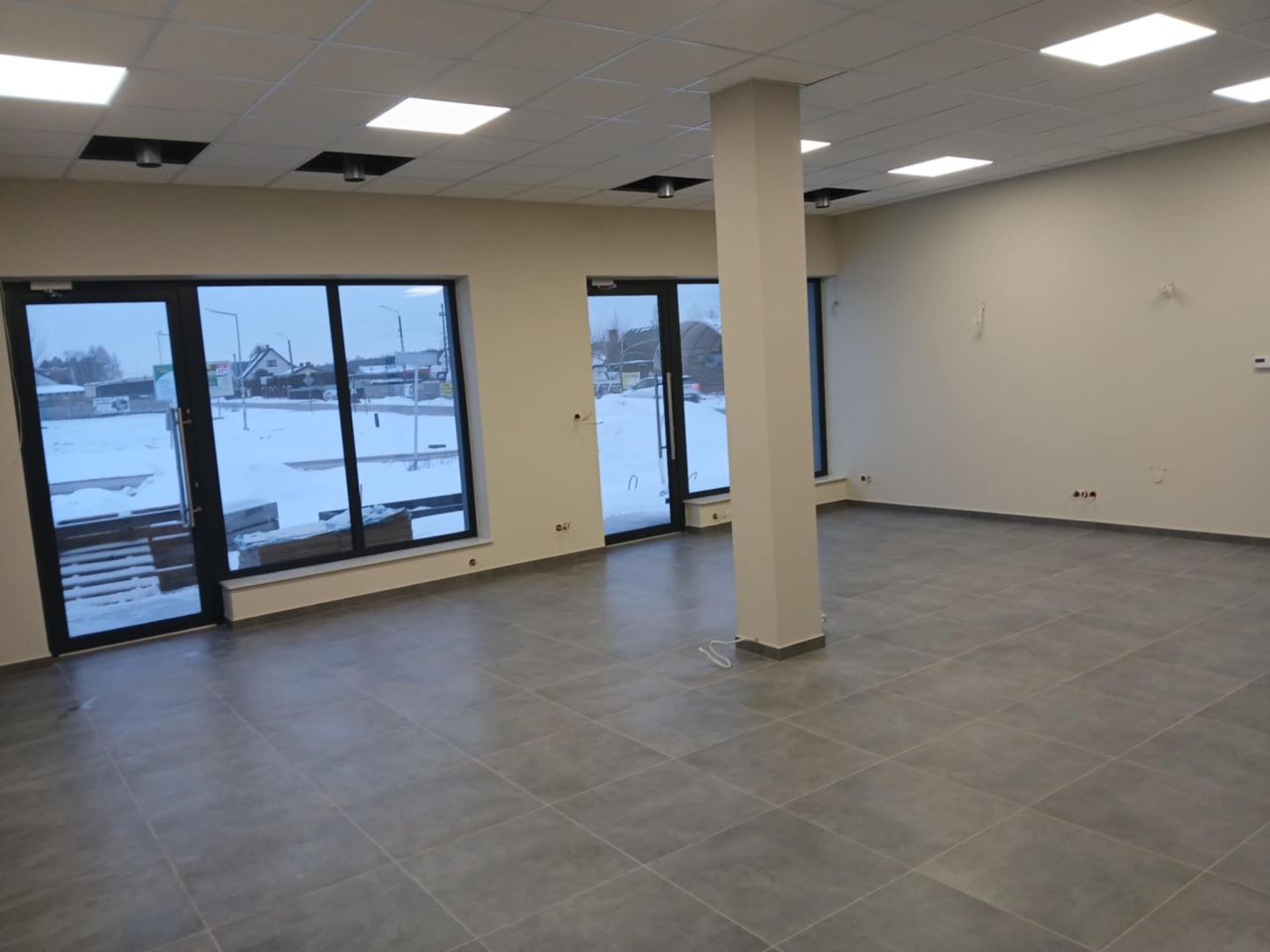 Lokal Niegów, ul. Spacerowa. Zdjęcie 5