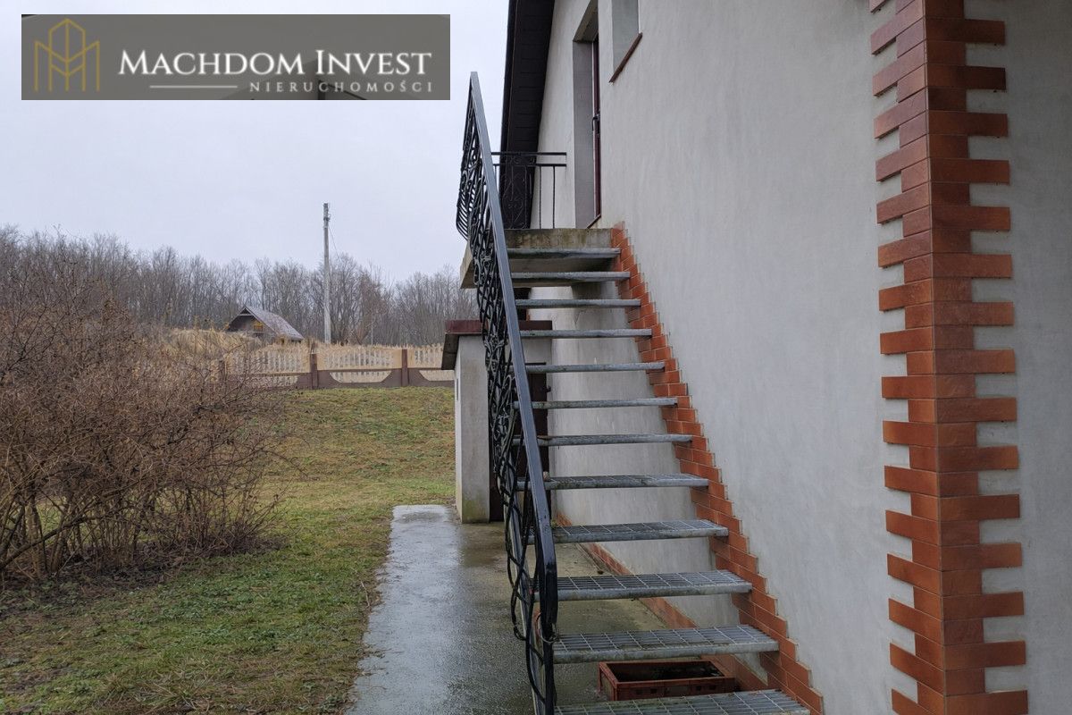 dom wolnostojący, 7 pokoi Półwieś. Zdjęcie 12