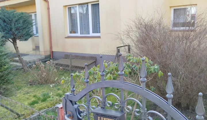 bliźniak, 3 pokoje Gościno, ul. Lipowa