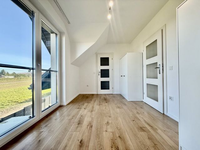 bliźniak, 5 pokoi Rzeszów, ul. Słocińska. Zdjęcie 16