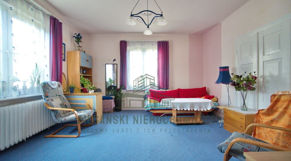 dom wolnostojący, 5 pokoi Łęczna, ul. Rynek III. Zdjęcie 6